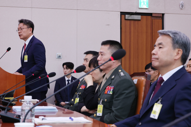 ㅓ시원 전 대통령비서실 공직기강비서관이 21일 오전 국회 법제사법위원회에서 열린 '채상병 특검법'에 대한 입법청문회에서 위원의 질의에 답하고 있다. 연합뉴스