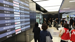 ‘관광객 몸살’에 ‘숙박세’ 내라는 日…징수액 인상 검토도