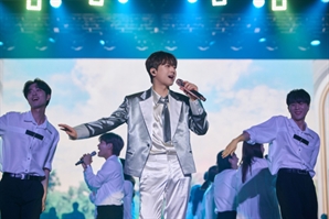 이찬원, 190분 꽉 채운 혼신의 콘서트 성료…7000명 관객 환호
