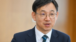 [공기업100書]산기평 원장 "연구자지원 강화…파급력있는 성과 창출"