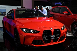 BMW, 2024 부산 모빌리티쇼에서 더 강력해진 신형 M4 공개