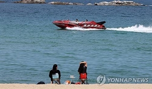 [오늘의 날씨] 낮 33도까지…일부 지역 소나기