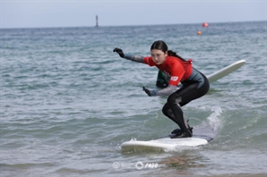 부산 송정해수욕장서 국제서핑대회 열려