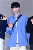 제로베이스원 성한빈, 한빈아 너 땜시 살어야 [SE★포토]