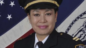 NYPD 첫 한인 총경, 이번엔 '별' 달아  
