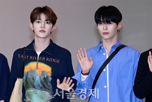 제로베이스원 장하오·성한빈, '하오빈' 비주얼 대찬성 [SE★포토]