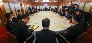 당정, 80만 소상공인 대출 기간 대폭 연장