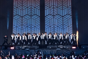 세븐틴, 스타디움 투어→글래스턴베리 글로벌 활약…하반기도 달군다