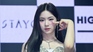 스테이씨 아이사, 러블리 캣츠 아이 [SE★포토]