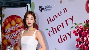 강소라, 함께 즐기는 체리 데이 [SE★포토]
