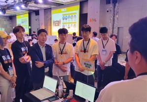 4년간 프로젝트 100여개…허태수 "AI 활용에 미래 달려"
