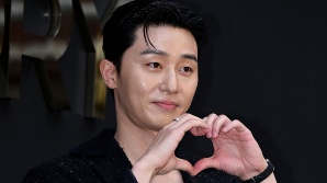 박서준, 간만에 하트 [SE★포토]