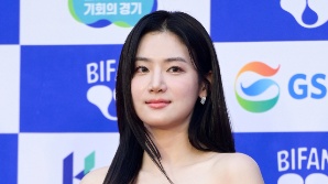 박주현, 직각 어깨 뽐내며 [SE★포토]
