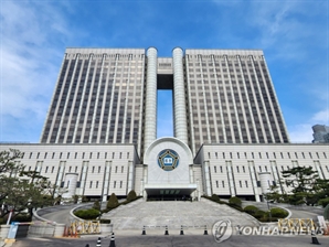“쥴리 본 적도 들은 적도 없다” 나이트클럽 대표 법정 증언