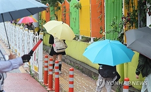 "10년뒤 초등학교 학급당 학생이 9명이라고"…같이 놀 친구도 없겠네