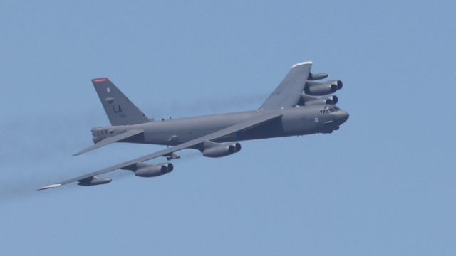 美軍 100년 운용할 전략폭격기…‘B-52H’ 핵 재무장하나?[이현호 기자의 밀리터리!톡]