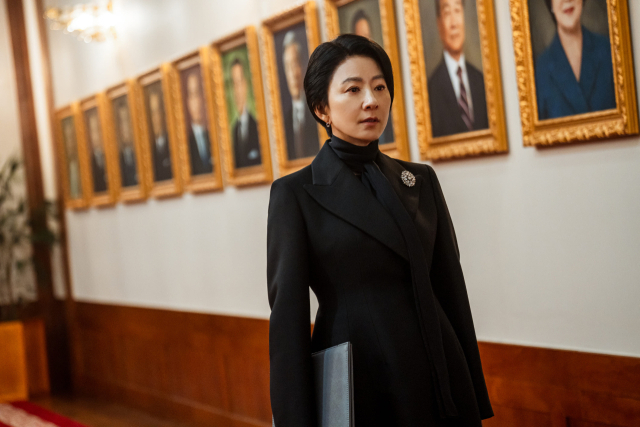 넷플 구독료, '돌풍'엔 아깝지 않아요 [정지은의 리뷰+]