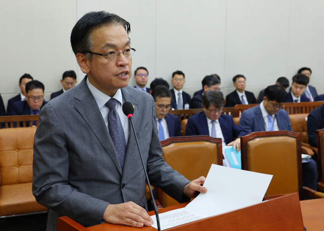 22대 국회 첫 기재위서 최상목 '경제 역동성 저하…구조개혁 병행'