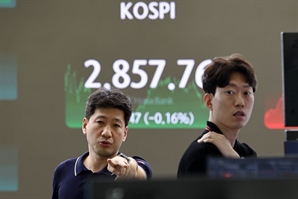 [코스피] 14.87포인트(0.52%) 오른 2872.63 출발