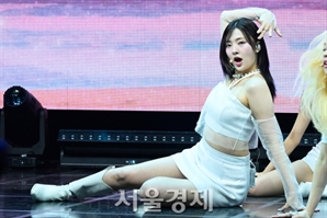위클리 박소은, 댄싱 머신 [SE★포토]