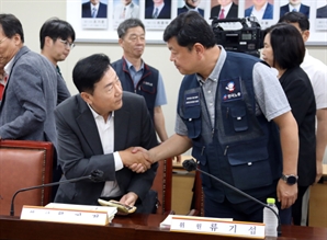노동계 또 '일단 지르고 보자'식 요구…투쟁이 된 최저임금 협상