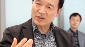 임태희, 교육공무직 파업 예고에 "단체 권리 위한 학생 권리 침해 안돼…엄중 대응"