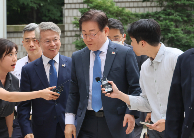 '불법 대북송금' 이화영·김성태 재판부, 이재명 재판도 맡는다