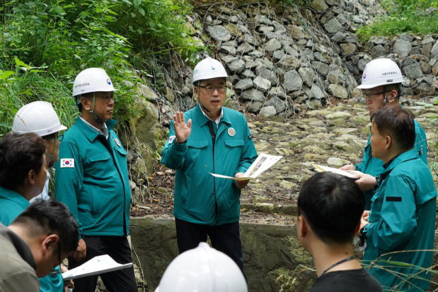 임상섭 산림청장, 수도권 산사태 복구지 현장점검