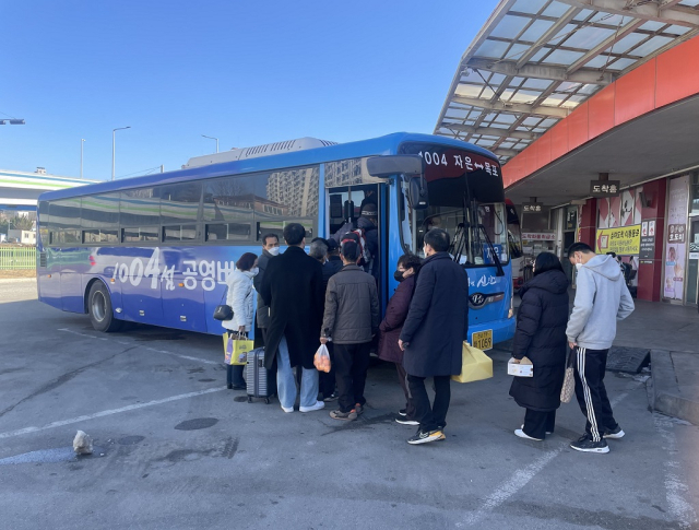 전남 신안군 공영버스. 사진 제공=신안군