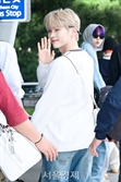 제로베이스원 성한빈, 뒤로 쓴 선글라스가 포인트 [SE★포토]