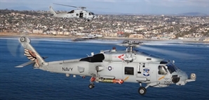 바다위 사냥꾼, 해상작전헬기 ‘MH-60R 시호크’…대함·대잠 작전 최강[이현호 기자의 밀리터리!톡]