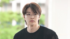 라이즈 성찬, 안경으로 더한 지적인 매력 [SE★포토]