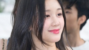 베이비몬스터 파리타, 부드러운 꽃미소 [SE★포토]