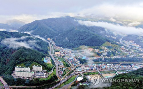 더위 피해 '여기'로 가볼까?…전국이 폭염인데 아닌 곳이 있네