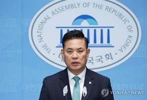 검찰, '민주당 돈봉투 수수' 의혹 박영순 전 의원 소환