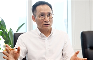 출범 하루 앞둔 우리투자증권…미래에셋·삼성·메리츠證서 인재 '스카우트'