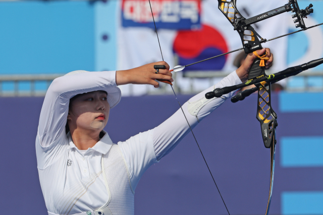 3일 파리 올림픽 양궁 여자 개인전에서 시위를 당기는 임시현. 연합뉴스