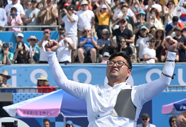 '양궁에 진심' 정의선 회장, '한국은 왜 이렇게 강한가?' 질문에 꺼낸 한마디