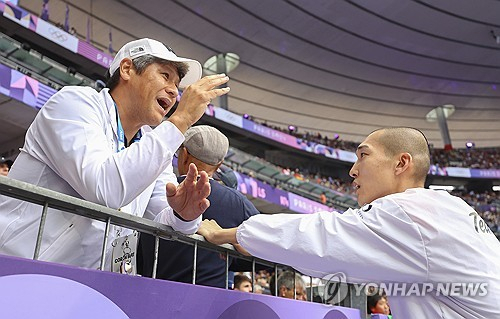 우상혁, 육상 트랙&필드서 韓최초 2연속 결선행…마라톤 외 메달 안길까