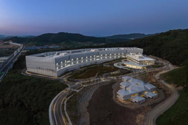 비수도권 세종에 위치한 네이버의 두 번째 데이터센터 전경. 사진 제공=네이버