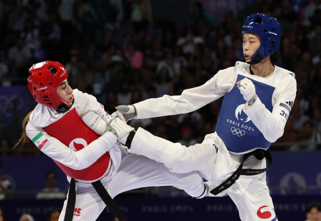 '언더독' 김유진 금빛 발차기…한국, 13개 금메달로 최다 기록 타이 [올림픽]