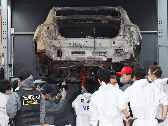 ‘전기차 화재’ 청라 아파트 477가구, 정전 1주일 만에 전기 공급 재개