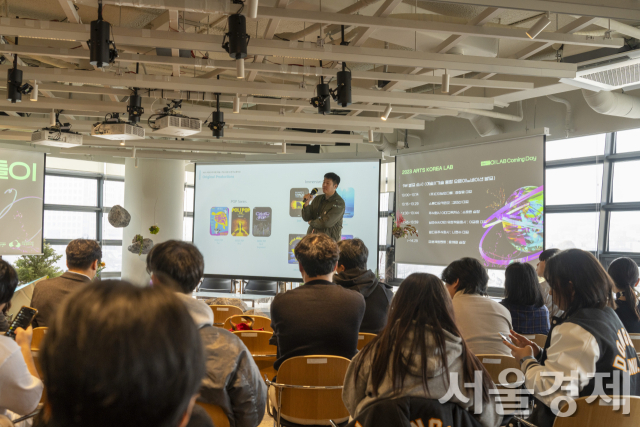 [아트코리아랩 기획] 몰입도 높인 ‘확장현실 공연’…예술에 기술 융합으로 새 시장 열어