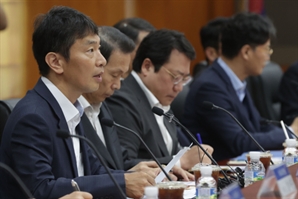 이복현 “은행 가계대출 현장점검…편법대출 엄중 조치"