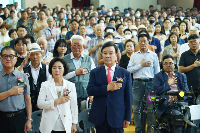 13일 의왕시청소년수련관 대강당에서 열린 인덕원~동탄, 월곶~판교 복선전철 사업 구간 착공식. 사진 제공 = 의왕시