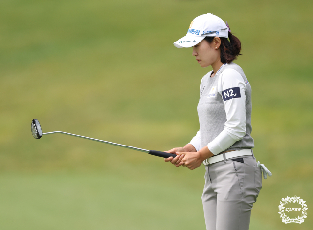 ‘韓·日 장타 맞대결’ 주인공은? … 2022년 ‘KLPGA 장타 1위’ 윤이나 vs 2020~2021년 ‘JLPGA 장타 1위’ 하라 에리카