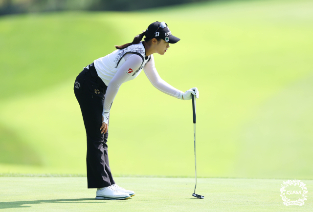 ‘韓·日 장타 맞대결’ 주인공은? … 2022년 ‘KLPGA 장타 1위’ 윤이나 vs 2020~2021년 ‘JLPGA 장타 1위’ 하라 에리카