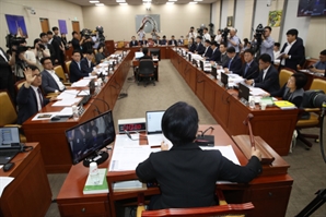 최민희 “민주당 몫 방통위원 추천할 것…尹, 임명 바라”