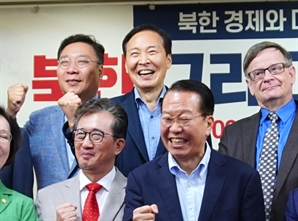 리일규 "외교관하며 北서 왔다고 말할 때 치욕"