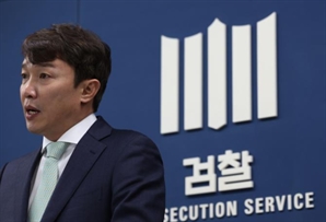 [속보] '비위 의혹' 이정섭 검사 탄핵심판 기각